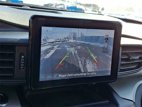 Certified 2020 Ford Explorer XLT image 17