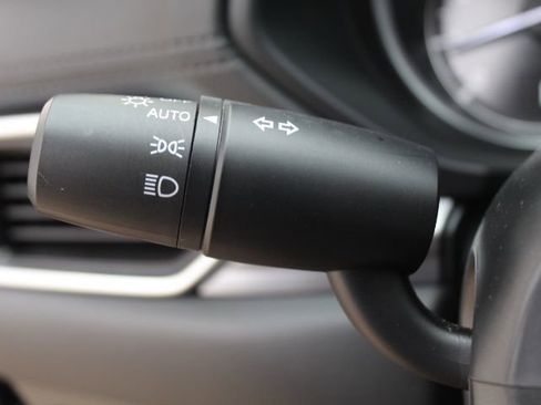 Used 2020 MAZDA CX-5 Touring image 18