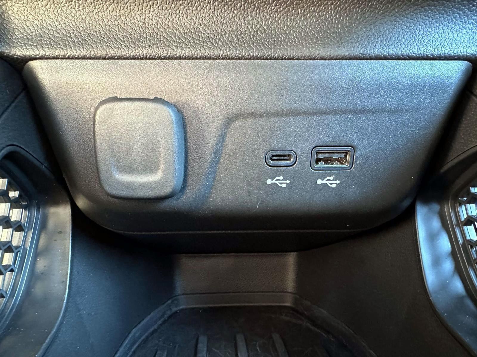 Used 2026 Chevrolet TrailBlazer LS w/ LS Convenience Package AWD/4WD image 23