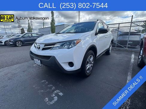 Used 2015 Toyota RAV4 LE AWD/4WD image 9