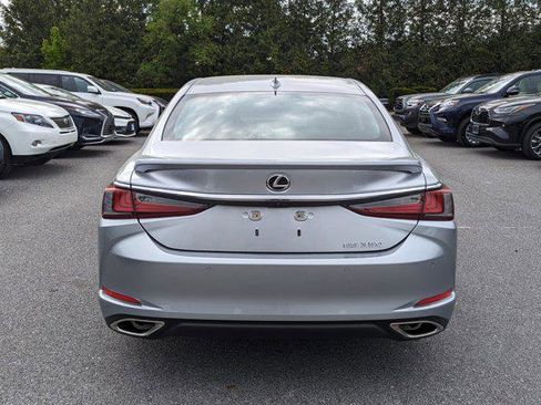 Certified 2022 Lexus ES 350 w/ Premium Package image 5