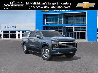 New 2026 Chevrolet Suburban LT w/ Comfort Package