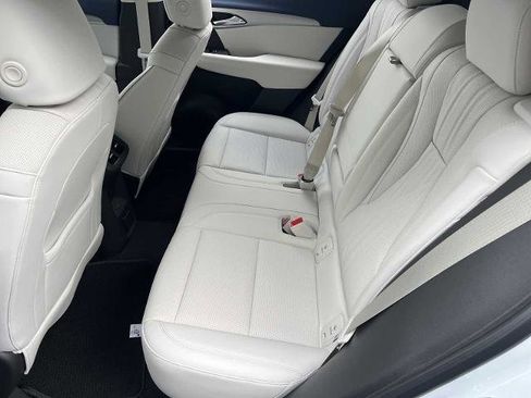 New 2025 Buick Envision Avenir image 22