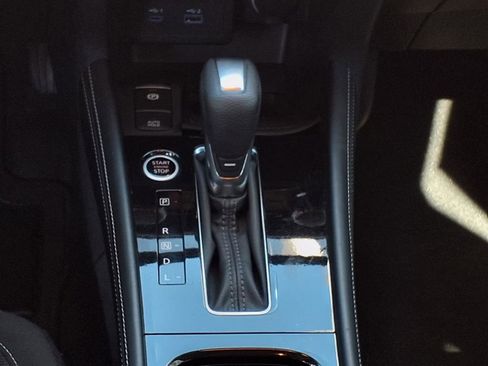 Used 2024 Nissan Kicks SV image 16