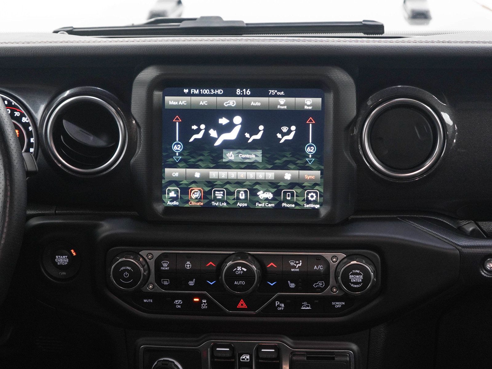 Used 2021 Jeep Wrangler Unlimited Rubicon AWD/4WD image 15