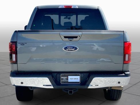 Used 2020 Ford F150 Lariat w/ Trailer Tow Package RWD image 8