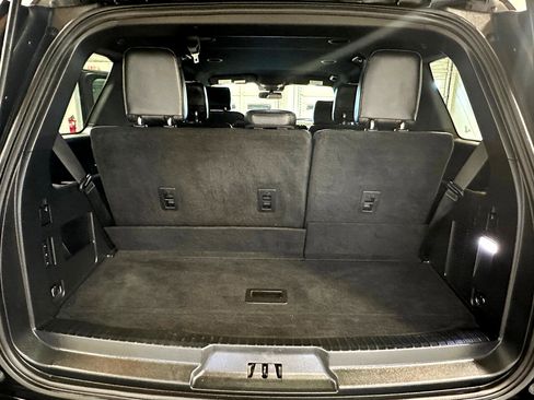 Used 2020 Ford Expedition XLT w/ Equipment Group 201A image 18