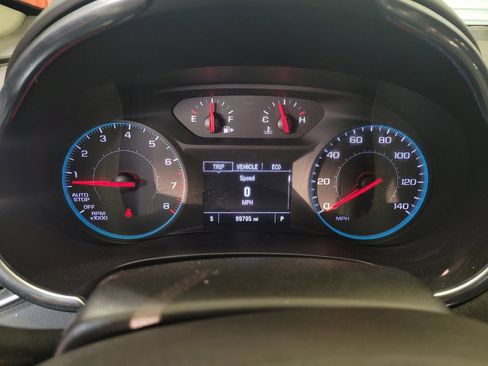 Used 2020 Chevrolet Malibu LT FWD image 23