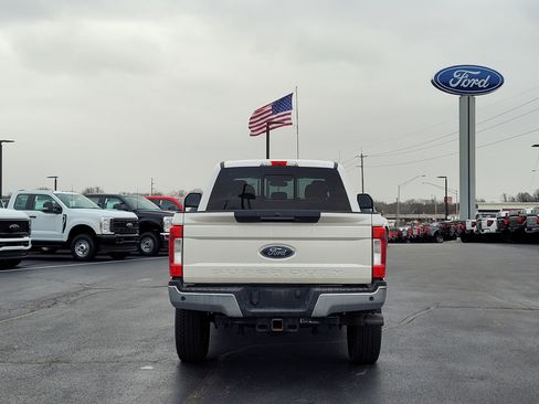 Used 2017 Ford F350 Lariat w/ Lariat Ultimate Package image 5