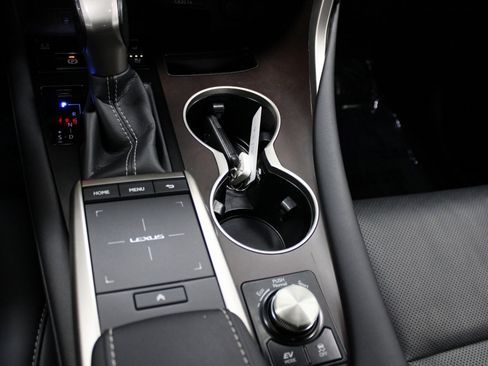 Used 2021 Lexus RX 450h AWD w/ Premium Package image 33