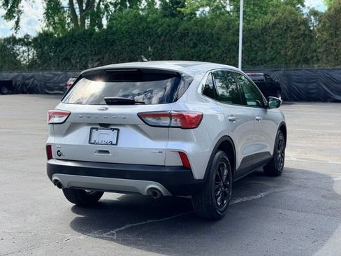 Used 2020 Ford Escape SE AWD/4WD image 4