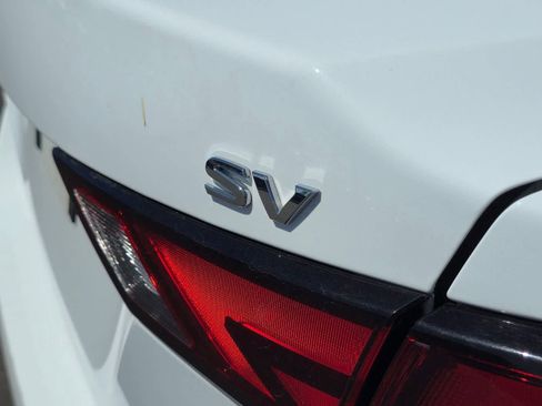 Used 2024 Nissan Sentra SV image 26