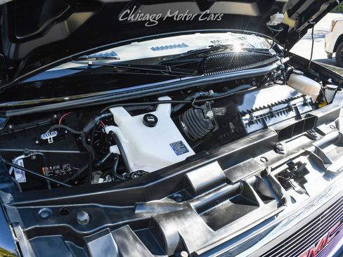 Used 2021 GMC Savana 2500 image 40