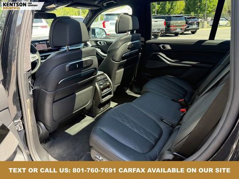 Used 2026 BMW X7 M60i image 37