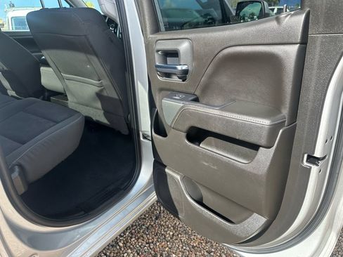 Used 2019 Chevrolet Silverado 1500 LT AWD/4WD image 21