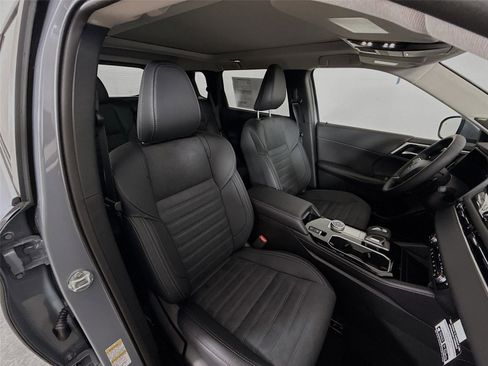New 2026 Mitsubishi Outlander SE FWD image 25