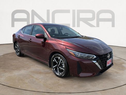 Used 2024 Nissan Sentra SV image 4
