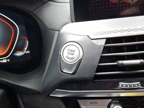 Used 2021 BMW X4 xDrive30i w/ M Sport Package image 30