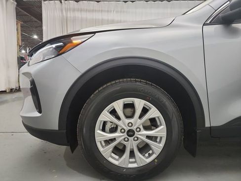 Used 2024 Ford Escape Active image 21