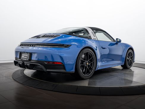 Certified 2025 Porsche 911 Targa 4S AWD/4WD image 27