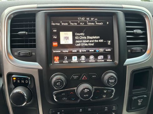 Used 2016 RAM 1500 Lone Star image 15