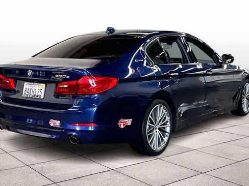 Used 2018 BMW 530e 530e iPerformance image 15