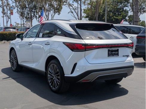 New 2026 Lexus RX 450h AWD image 7