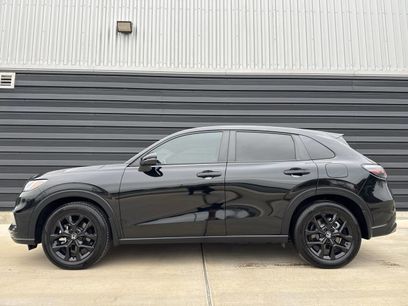 Used 2025 Honda HR-V Sport