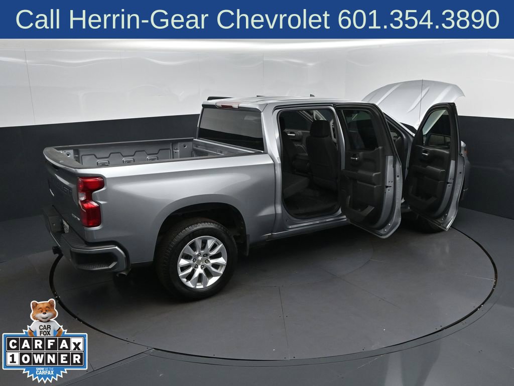 Used 2025 Chevrolet Silverado 1500 Custom w/ LPO, Dark Essentials Package RWD image 30