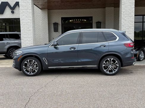 Used 2022 BMW X5 xDrive40i w/ Premium Package AWD/4WD image 8