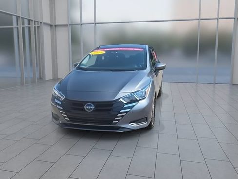 Certified 2024 Nissan Versa SV w/ Trunk Package FWD image 3