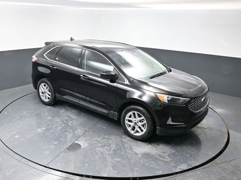 Used 2024 Ford Edge SEL image 16