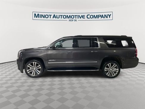 Used 2017 GMC Yukon XL Denali w/ Open Road Package AWD/4WD image 5