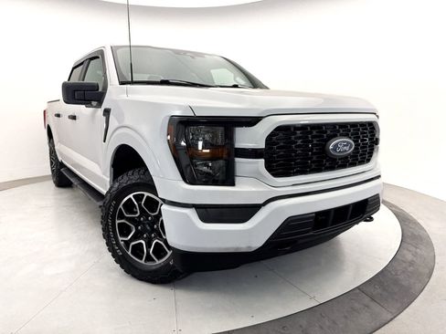 Used 2023 Ford F150 XL w/ Trailer Tow Package image 6