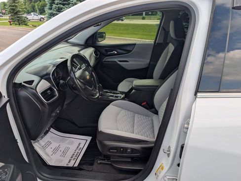 Used 2019 Chevrolet Equinox LT AWD/4WD image 14