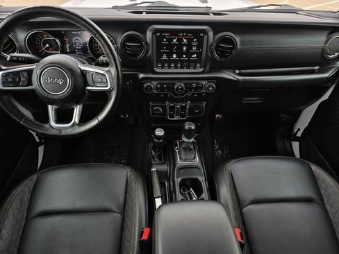 Used 2021 Jeep Wrangler Unlimited Sahara image 10