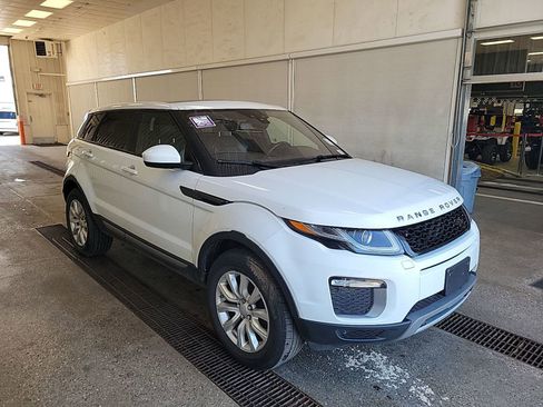 Used 2016 Land Rover Range Rover Evoque SE AWD/4WD image 5
