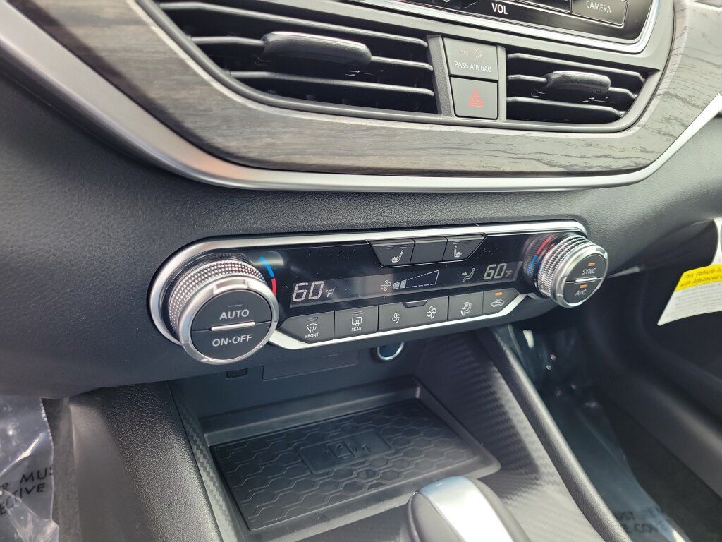 New 2026 Nissan Altima 2.5 SV FWD image 28