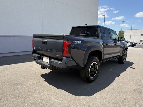 Certified 2025 Toyota Tacoma TRD Off-Road w/ TRD Off Road Upgrade Package AWD/4WD image 3