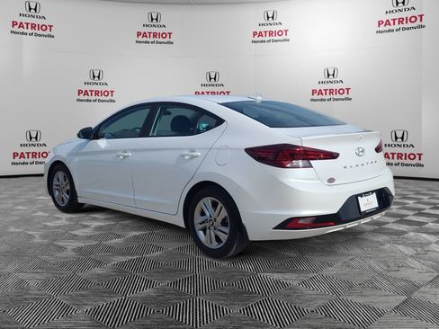 Used 2019 Hyundai Elantra SEL w/ Cargo Package FWD image 3