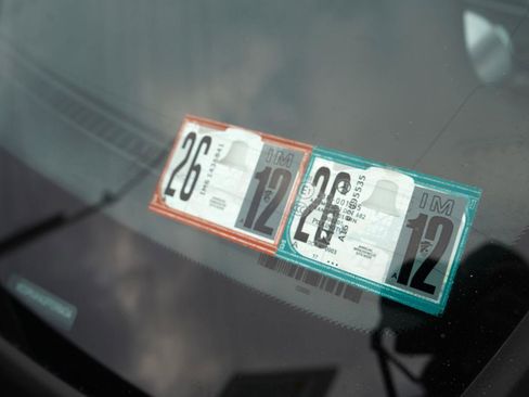 Used 2015 Mercedes-Benz SLK 250 2dr Roadster SLK 250 image 30