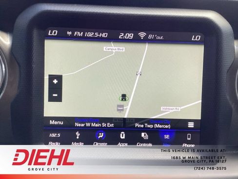Used 2018 Jeep Wrangler Unlimited Sahara w/ Uconnect 4C Nav & Sound Group AWD/4WD image 21