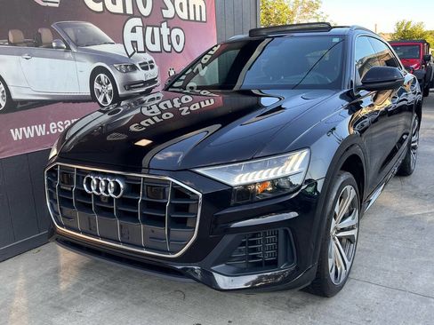 Used 2019 Audi Q8 Prestige image 3