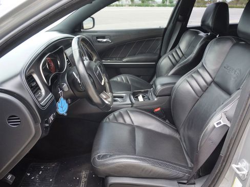 Used 2019 Dodge Charger SRT Hellcat w/ Harman/Kardon Audio Group image 18