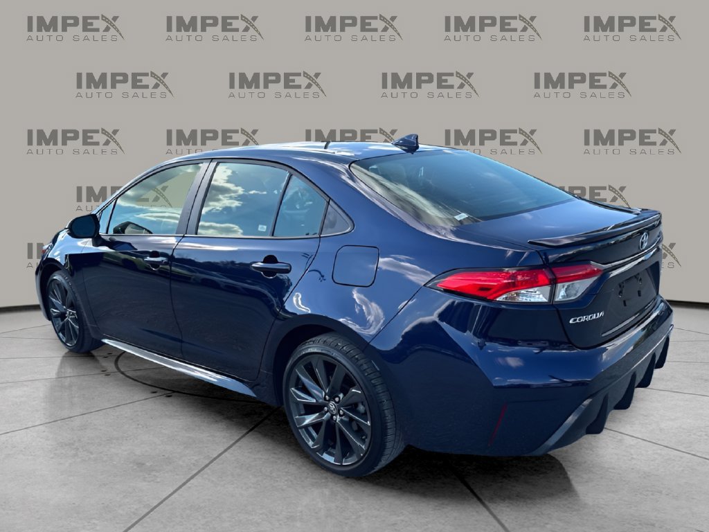 Used 2026 Toyota Corolla SE FWD image 3