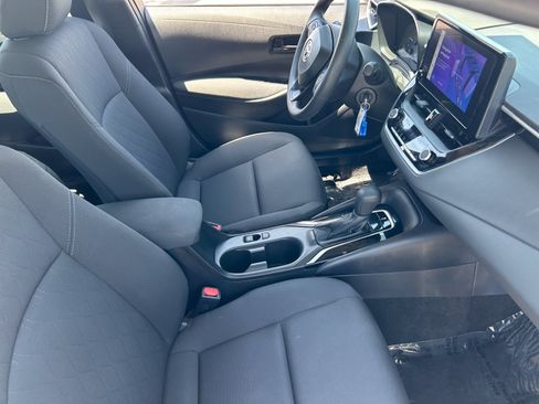 Used 2023 Toyota Corolla LE FWD image 10