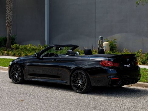 Used 2020 BMW M4 Convertible w/ Competition Package RWD image 30