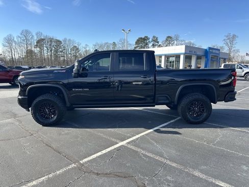 Certified 2025 Chevrolet Silverado 2500 ZR2 w/ Technology Package image 4