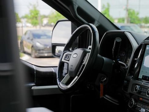 Used 2022 Ford F250 Lariat AWD/4WD image 35