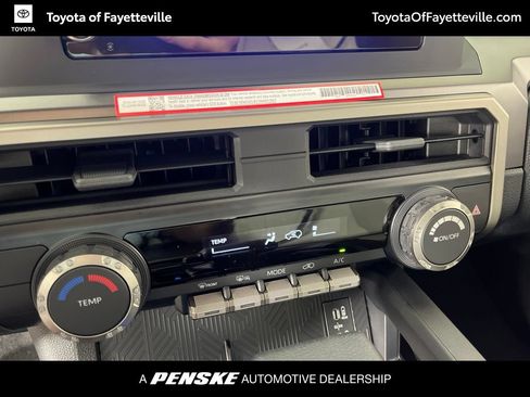 Used 2026 Toyota 4Runner SR5 AWD/4WD image 29
